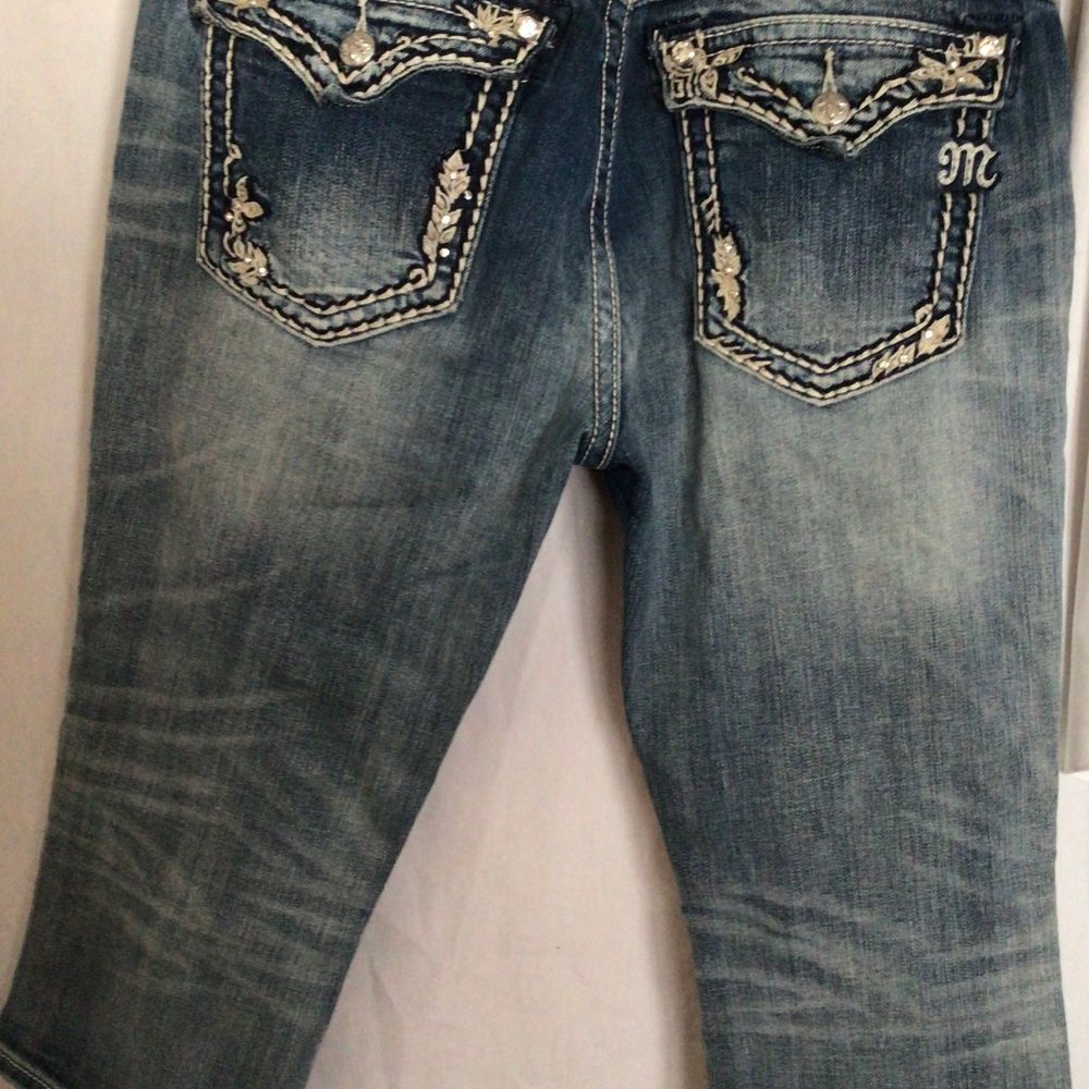 Miss me Capri Size 33